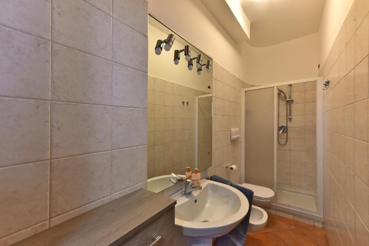 Pontaccio22 Apartment- Brera Centro Storico Милан Экстерьер фото